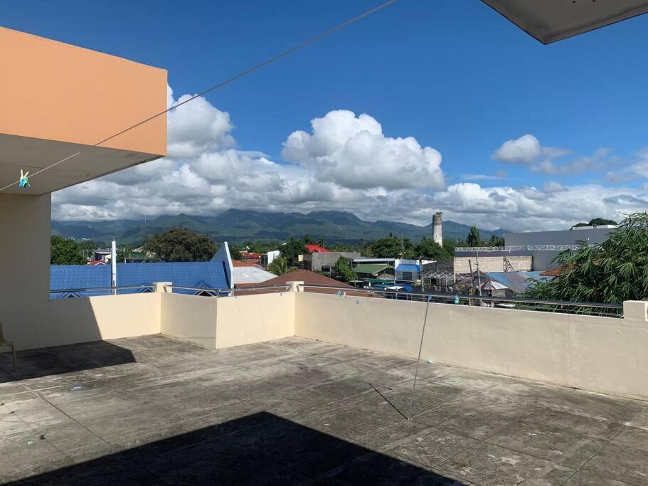 Lee'S Apartment Dumaguete City Exterior photo